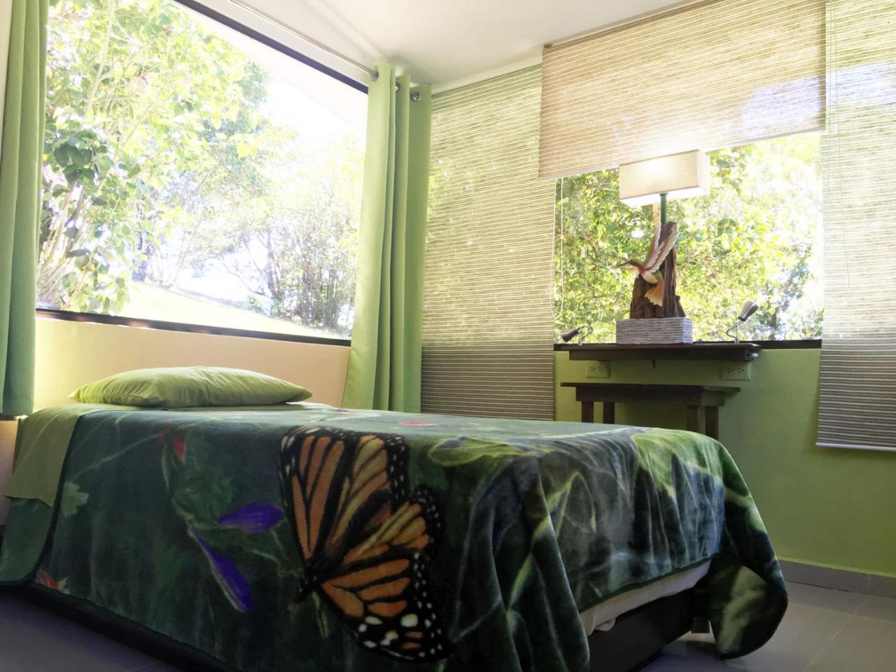 Paris Confort B&B Monteverde Exterior photo